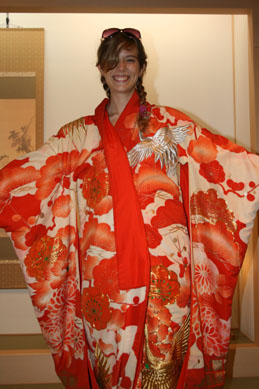 6 KCP student Jenny Nulf in a kimono